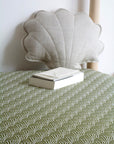SEASHELLS | Olive green | 140x200cm / 55x79" | Double fitted sheet
