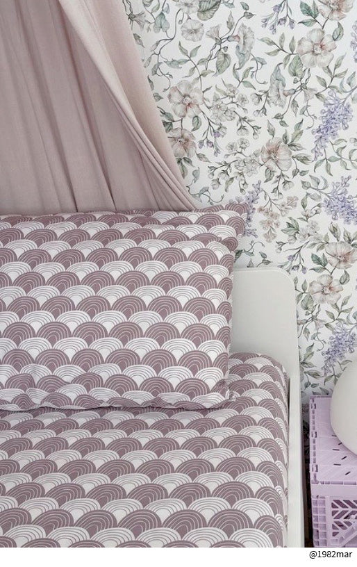 RAINBOWS | Mauve | 70x160cm / 27.5x63&quot; | Fitted junior sheet