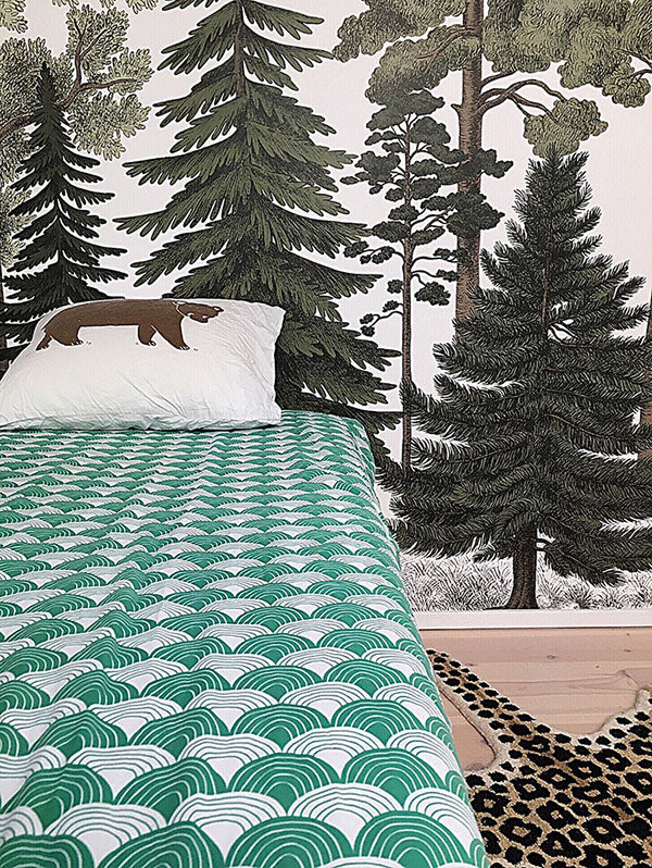 RAINBOWS | Pine green | 70x140cm / 27.5x55&quot; | Fitted crib sheet